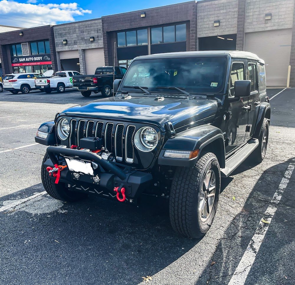 Trick Trucks and Cars 1